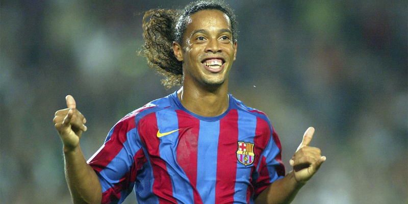 Does Ronaldinho have the skills needed for the striker role