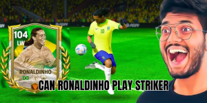 can ronaldinho play striker